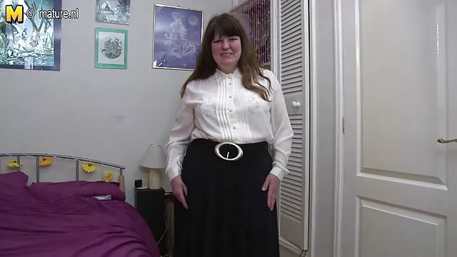 Masturbación s en porno mit reifen Oliva