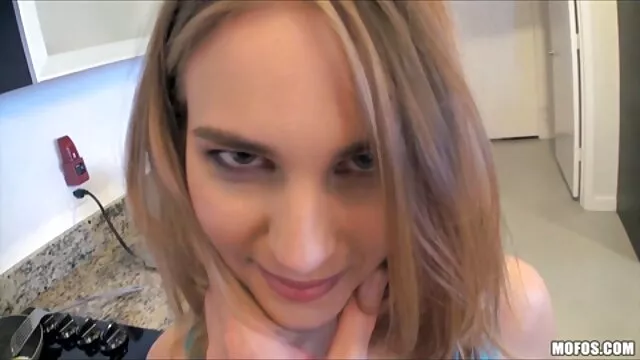 Japanisches Mädchen gibt big tit webcam Mädchen reife frau pornos lap dance