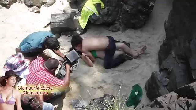 Ruhm des reife frauen pornpics schmutzigen Lochs.Blonde MILF fand einen Schwanz und konnte nicht widerstehen!