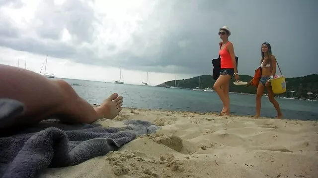 Sexy pornos von älteren frauen Cubby spielen mit Arsch webcam-show
