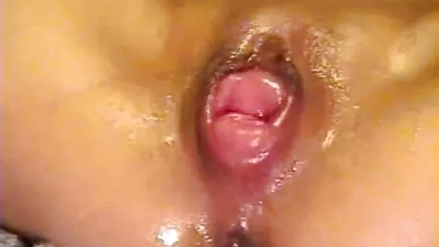 Silber Daddy Dominiert frauen ab 40 porn Behaarte Cub
