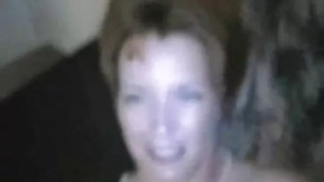 Mittag Deepthroat auf reife fotzen porn meiner Couch! 4K